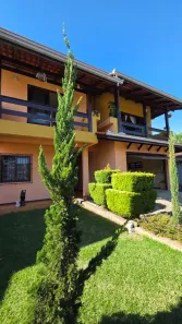 Sobrado com 4 Quartos à venda, 260m² no Comasa, Joinville