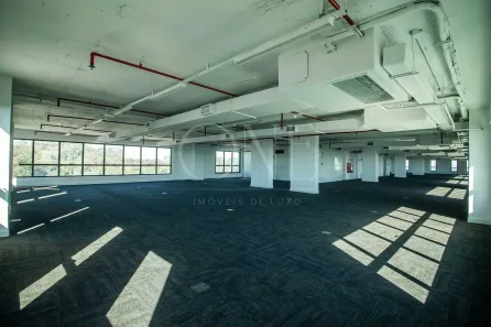 Sala Comercial para alugar, 717m² no Cristo Rei, São Leopoldo
