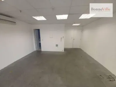 Sala Comercial à venda, 35m² no Santo Amaro, São Paulo