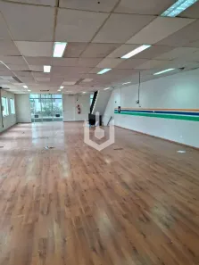 Ponto Comercial para alugar, 220m² no Santo Amaro, São Paulo