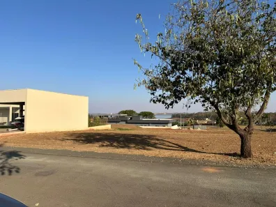 Lote/Terreno à venda, 980m² no , Fronteira