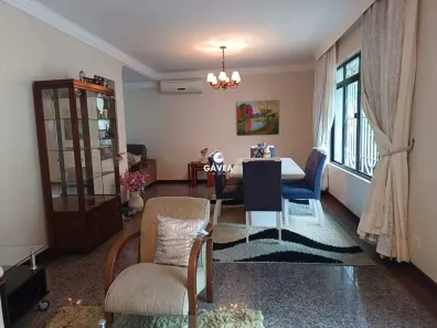Casa com 4 Quartos para alugar, 350m² no Embaré, Santos