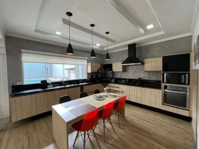 Casa com 3 Quartos à venda, 280m² no Campo Grande, Rio de Janeiro
