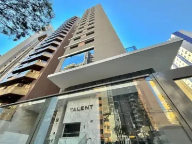 Apartamento com 3 Quartos para alugar, 146m² no Água Verde, Curitiba