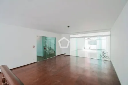 Sobrado com 6 Quartos à venda, 365m² no Jardim da Glória, São Paulo