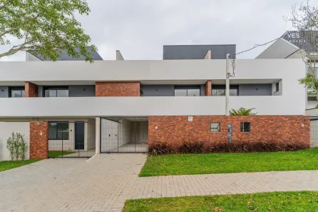 Casa com 3 Quartos à venda, 148m² no Santa Felicidade, Curitiba