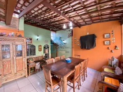 Casa com 2 Quartos à venda, 285m² no Alvorada, Contagem