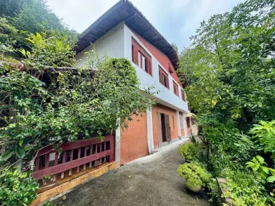 Casa com 6 Quartos à venda, 195m² no Vale dos Pinheiros, Nova Friburgo