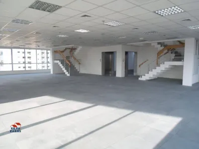 Sala Comercial para alugar, 335m² no Vila Uberabinha, São Paulo