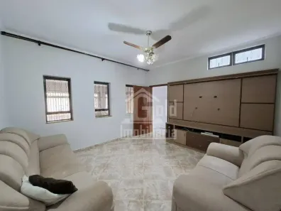 Casa com 3 Quartos para alugar, 130m² no Campos Elíseos, Ribeirão Preto