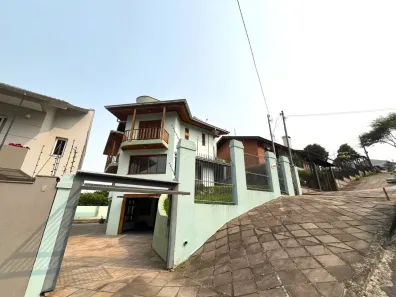 Casa com 4 Quartos à venda, 400m² no Santa Lúcia, Caxias do Sul