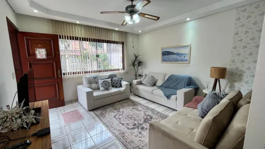 Casa com 3 Quartos à venda, 284m² no Jardim São Vicente, Jundiaí