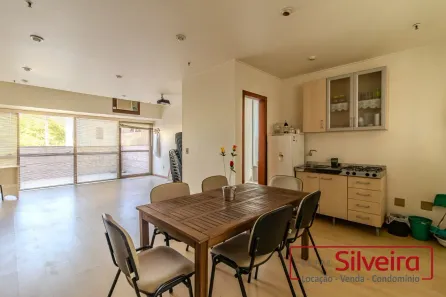 Sala Comercial à venda, 53m² no Bom Fim, Porto Alegre