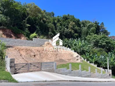 Lote/Terreno à venda, 720m² no Forquilhinha, São José