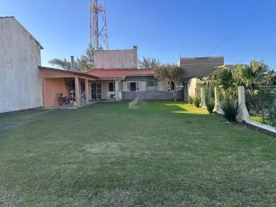 Casa com 2 Quartos à venda, 68m² no CIDREIRA, Cidreira
