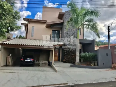 Casa com 4 Quartos à venda, 386m² no Vila Santa Tereza, Bauru