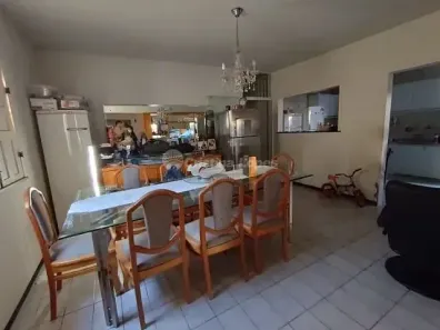 Casa com 4 Quartos à venda, 262m² no Macaúba, Teresina