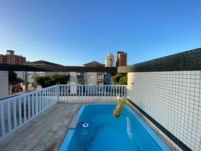 Sobrado com 5 Quartos à venda, 334m² no Embaré, Santos