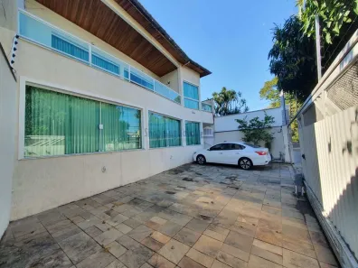 Sobrado com 5 Quartos à venda, 254m² no Bela Aliança, São Paulo