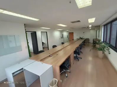 Sala Comercial com 2 Quartos para alugar, 117m² no Vila Cordeiro, São Paulo