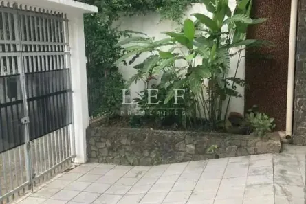 Casa com 3 Quartos à venda, 130m² no Vila Hamburguesa, São Paulo
