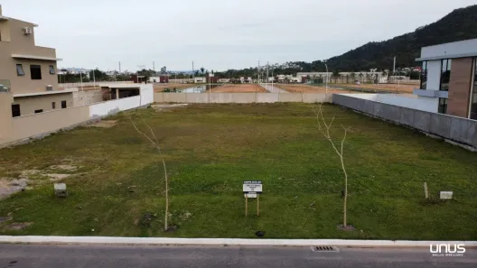 Lote/Terreno à venda, 400m² no Beira Rio, Biguaçu