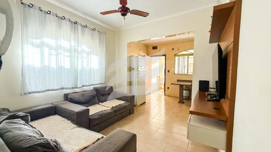 Casa com 3 Quartos à venda, 172m² no Santana, Araçatuba