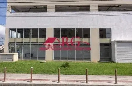 Ponto Comercial para alugar, 111m² no Irajá, Rio de Janeiro