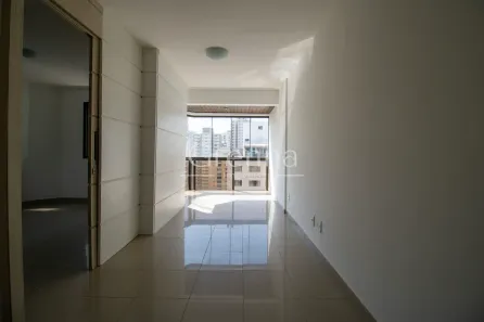 Apartamento com 2 Quartos para venda ou aluguel, 146m² no Indianópolis, São Paulo