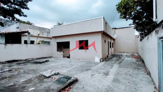 Casa com 2 Quartos à venda, 70m² no Trindade, São Gonçalo