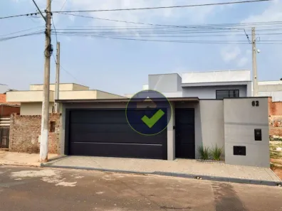 Casa com 2 Quartos à venda, 70m² no Jardim Olga Ayub, Agudos