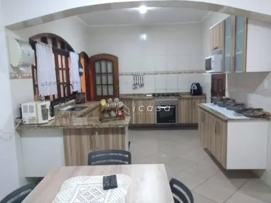 Casa com 3 Quartos à venda, 220m² no Borda da Mata, Caçapava