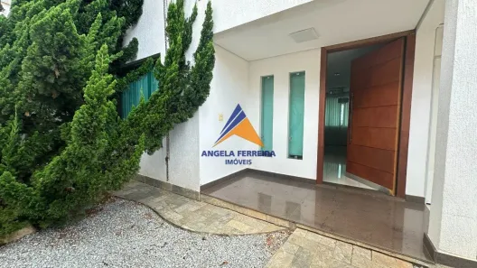Casa com 4 Quartos para alugar, 448m² no Jardim Riacho das Pedras, Contagem