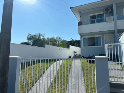Sobrado com 2 Quartos à venda, 65m² no Bela Vista, Palhoça