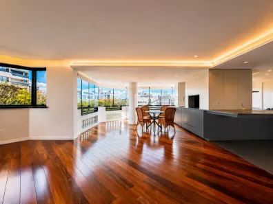 Apartamento com 2 Quartos para venda ou aluguel, 170m² no Floresta, Porto Alegre