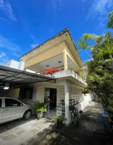 Sobrado com 5 Quartos à venda, 327m² no Iputinga, Recife