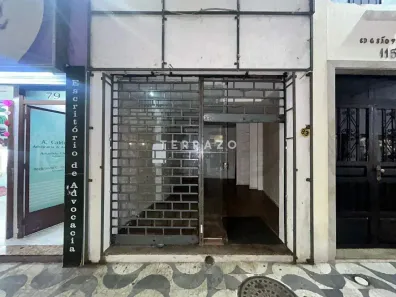 Ponto Comercial para alugar, 34m² no Várzea, Teresópolis