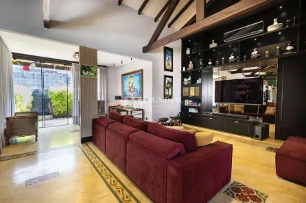 Casa com 5 Quartos à venda, 318m² no Barra, Balneário Camboriú
