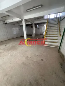 Prédio Comercial para alugar, 570m² no Cidade Tupinambá, Guarulhos