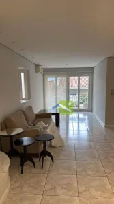 Casa com 3 Quartos para venda ou aluguel, 250m² no Vila São Silvestre, São Paulo