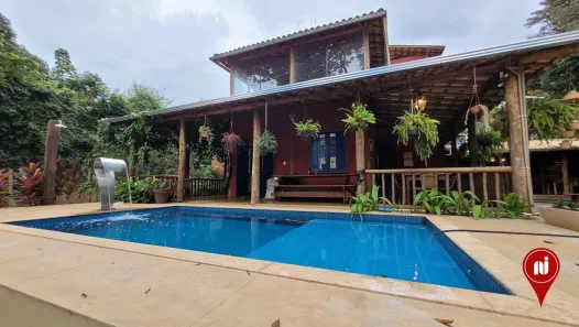 Imóvel Comercial com 9 Quartos à venda, 636m² no , Brumadinho