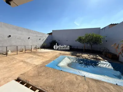 Casa com 3 Quartos à venda, 130m² no Pampulha, Uberlândia