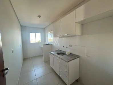 Apartamento com 3 Quartos para alugar, 112m² no Coqueiral, Cascavel