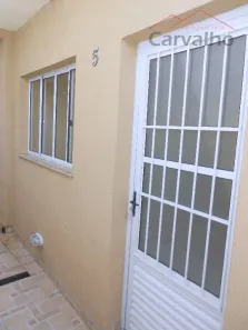 Casa com 1 Quarto para alugar, 40m² no Jardim Guanca, São Paulo