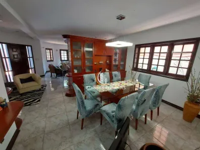 Casa com 3 Quartos à venda, 358m² no Jardim América, Rio Claro