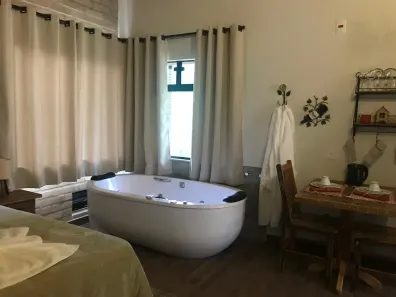 Imóvel Comercial com 7 Quartos à venda, 400m² no Monte Verde, Camanducaia
