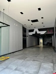 Ponto Comercial para alugar, 650m² no Osvaldo Cruz, São Caetano do Sul
