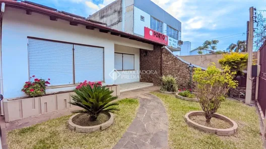 Casa com 3 Quartos à venda, 210m² no Niterói, Canoas