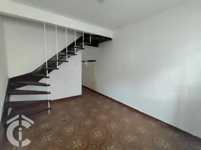Sobrado com 2 Quartos à venda, 96m² no Jardim Itália, São Paulo