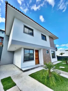  com 3 Quartos à venda, 103m² no Potecas, São José